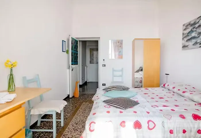 Blue Bed and Breakfast